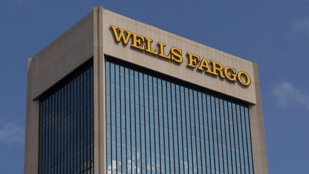 Wells Fargo Enters Its First Post-Asset-Cap Earnings Test: Here's Why Q4 Results Could Redefine The Bank's Growth Story