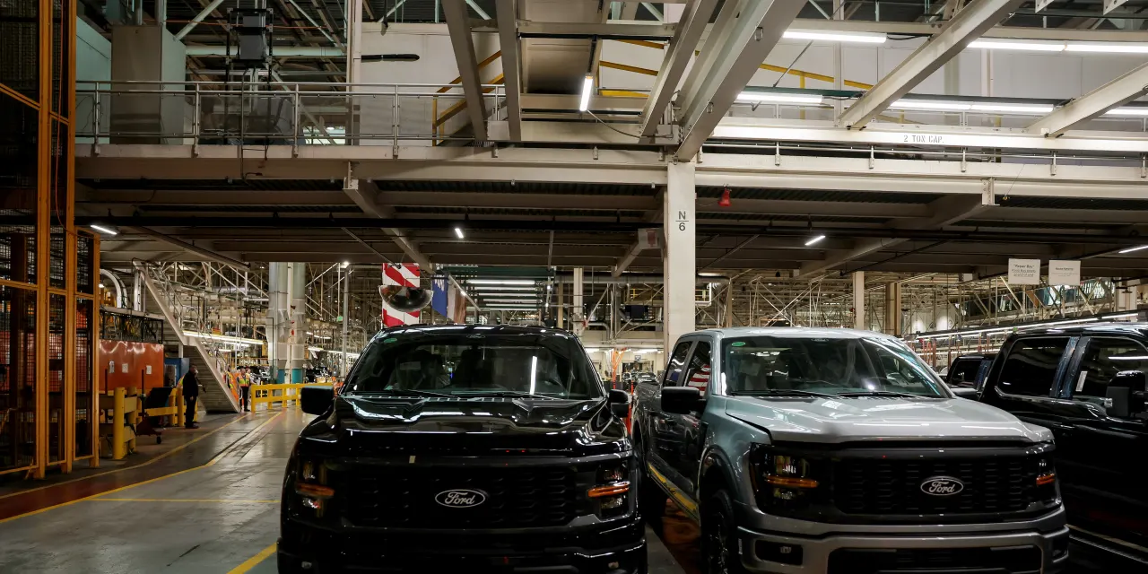 Ford Earnings Are Coming. Reasons for Optimism After Tariffs, Fires, EV Woes.