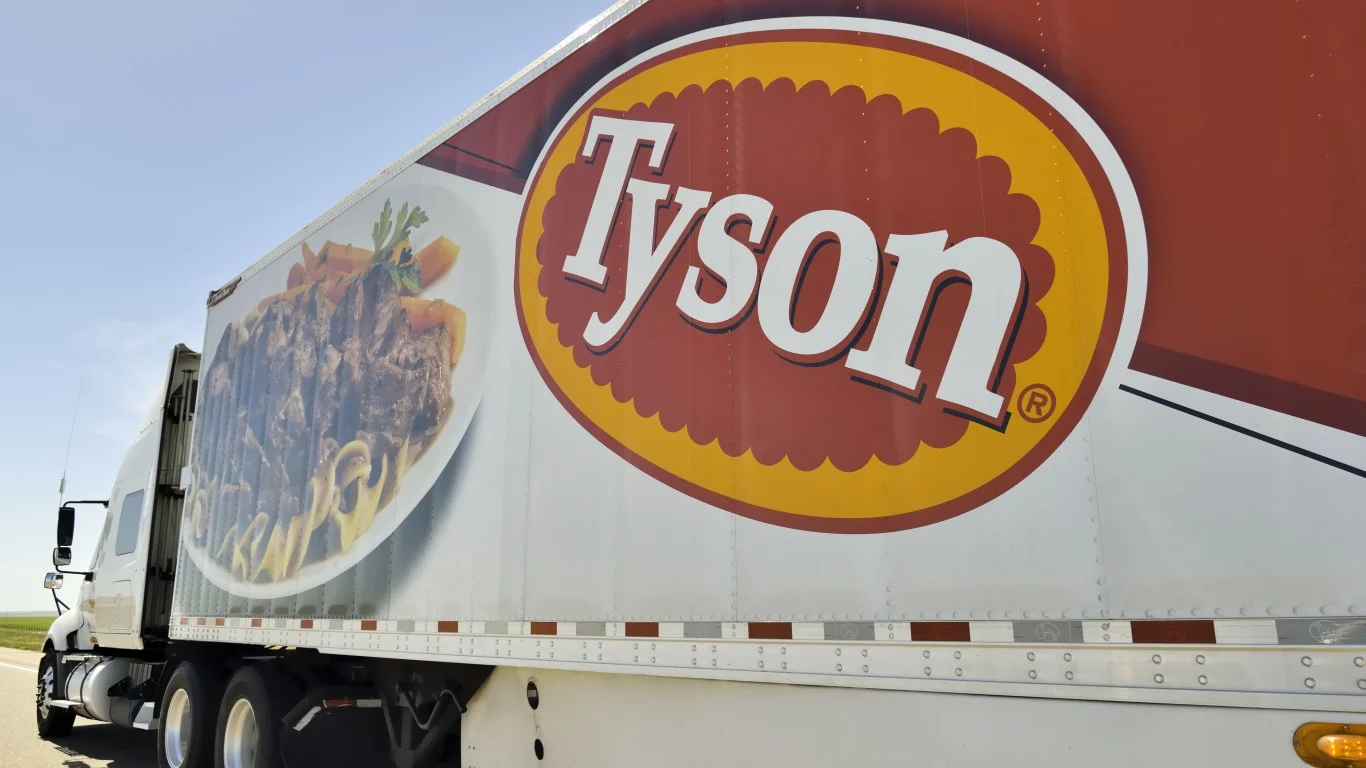 Can Tyson Foods Keep Paying Its Dividend While Beef Bleeds Money?