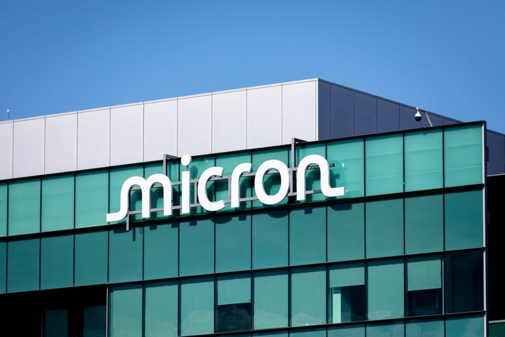 Micron Delivers Q4 Double Beat, Sees 'Even Stronger' Year Ahead