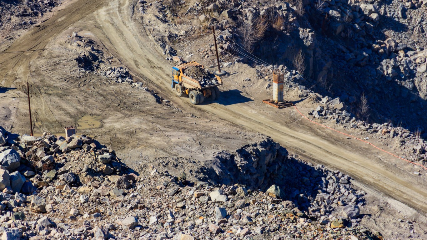 Cleveland-Cliffs Declines 6% as Profit Taking Follows Strongest Quarter in Three Years; Critical Metals Slips 2%, Nucor Holds Steady