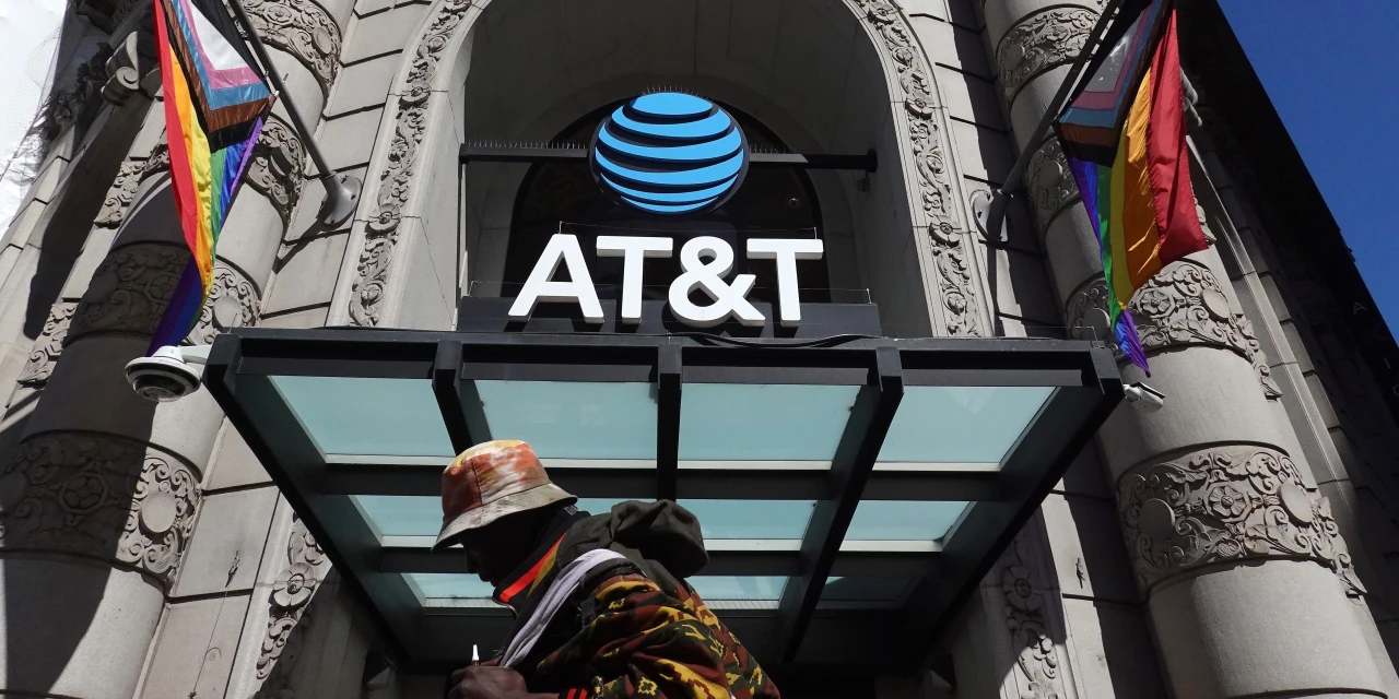 AT&T to Buy Spectrum Licenses from EchoStar for $23 Billion