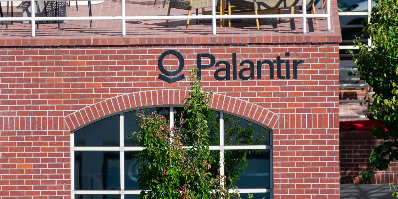 Palantir joins the wave of businesses and billionaires moving to Florida
