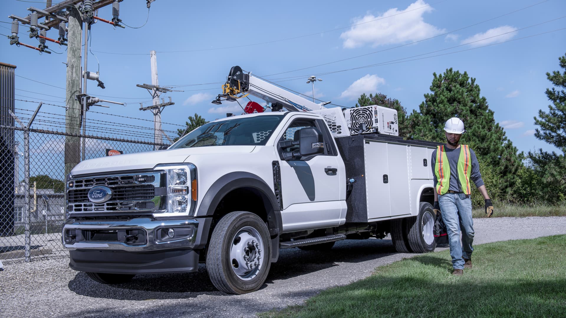 Ford launches new AI to grow multibillion-dollar Pro commercial business