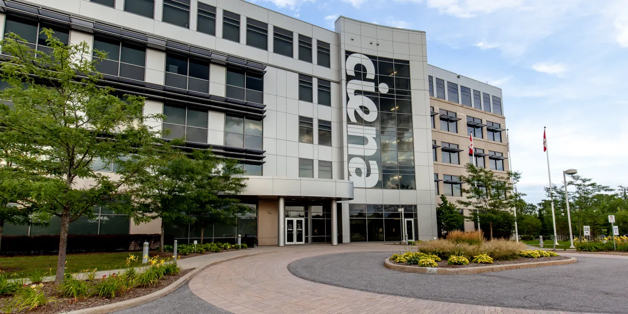 Ciena’s stock is tumbling and taking other optical-networking shares down with it