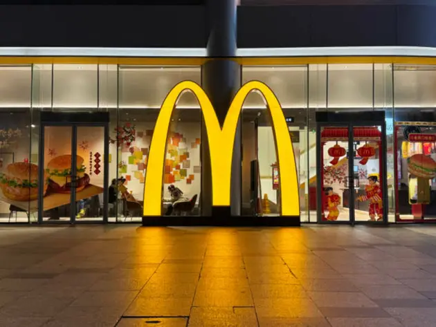 McDonald's to pressure fast-food rivals with $3 and under menu items