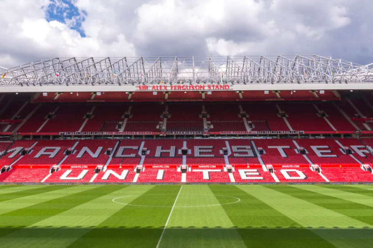 Manchester United Stock Spikes Higher On Report Of Apple's Interest In Buying Soccer Club