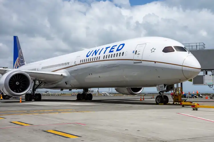 United Airlines flight evacuated before takeoff due to engine fire