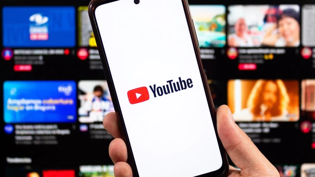 More Than 200 Child Advocacy Groups Urge YouTube To Ban AI 'Slop' From Kids Platform