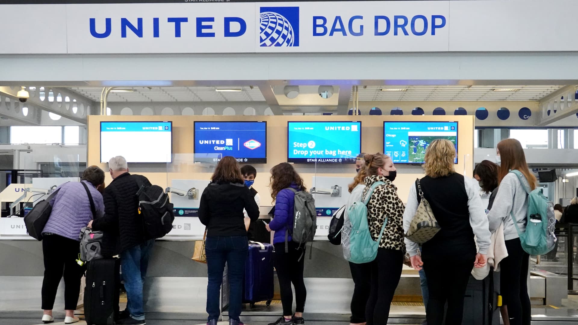 Why airlines are raising baggage fees — and charging you more at the airport