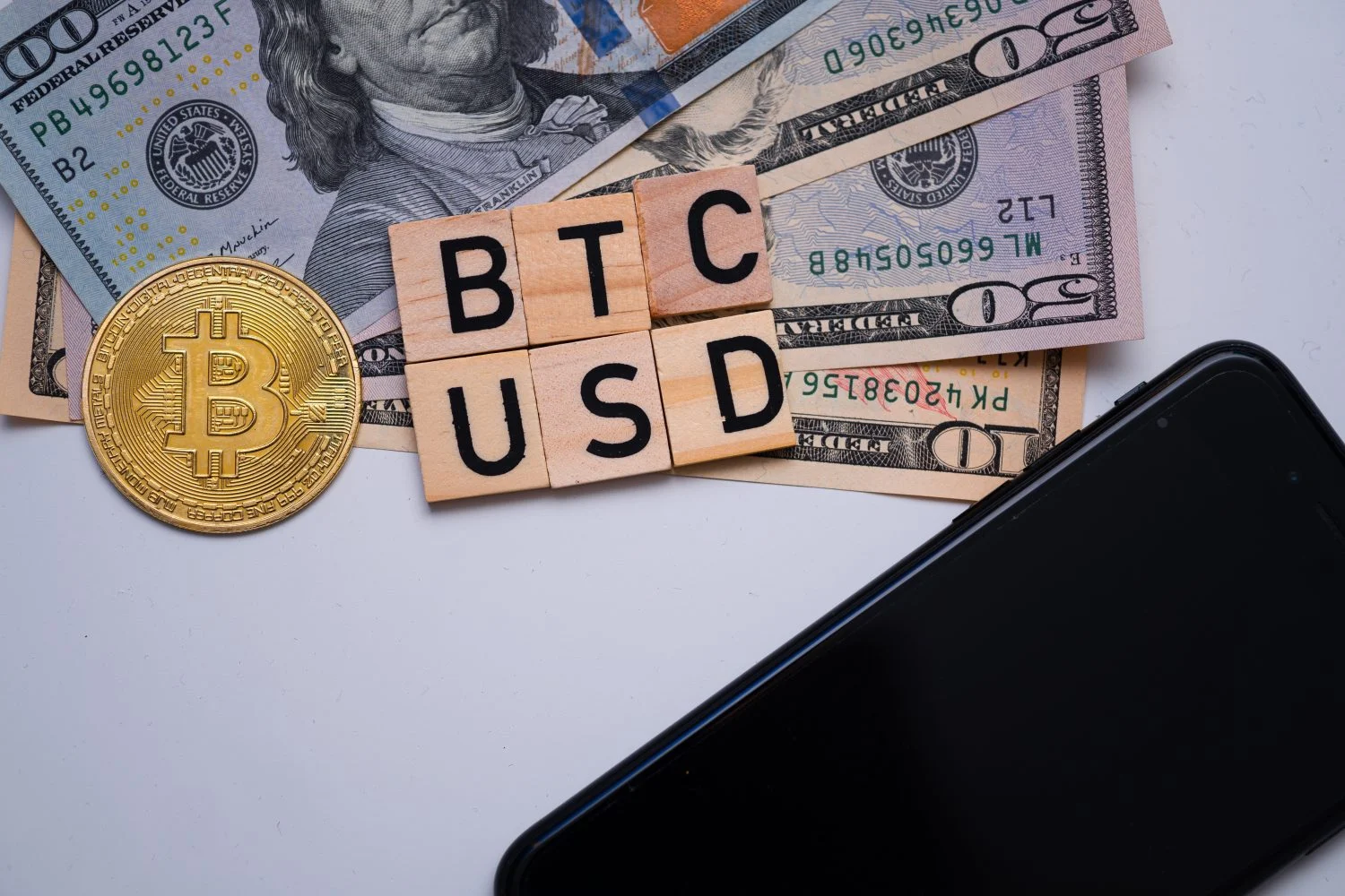 GBTC's 1.50% Fee Is Subtly Costing You Thousands Every Decade