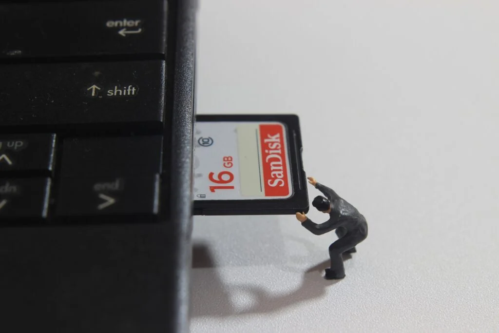 Why Are SanDisk Shares Surging On Monday?