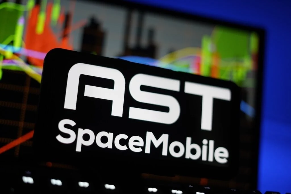 Why AST SpaceMobile Stock Is Retreating After Amazon's Globalstar Deal