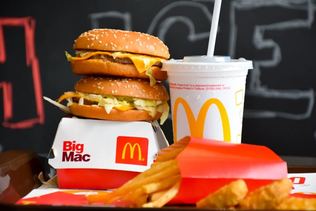 McDonald's Value Focus Fails To Drive Results: Analysts Cut Forecasts On Cautious Outlook