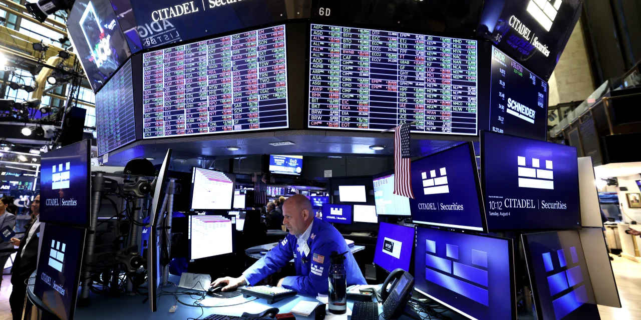 Oil Futures Likely to React to Ukraine’s Attack on Russian Oil, Lifting of Diesel Sanctions