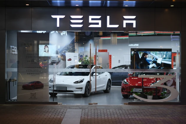 Tesla says FSD Supervised is available in China