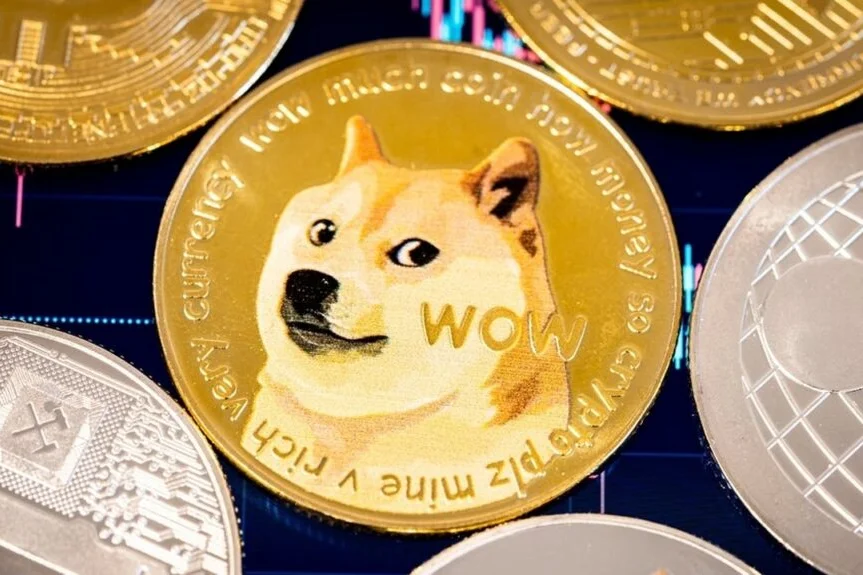 Dogecoin Up 9% In One Week: Is A Breakout Coming?