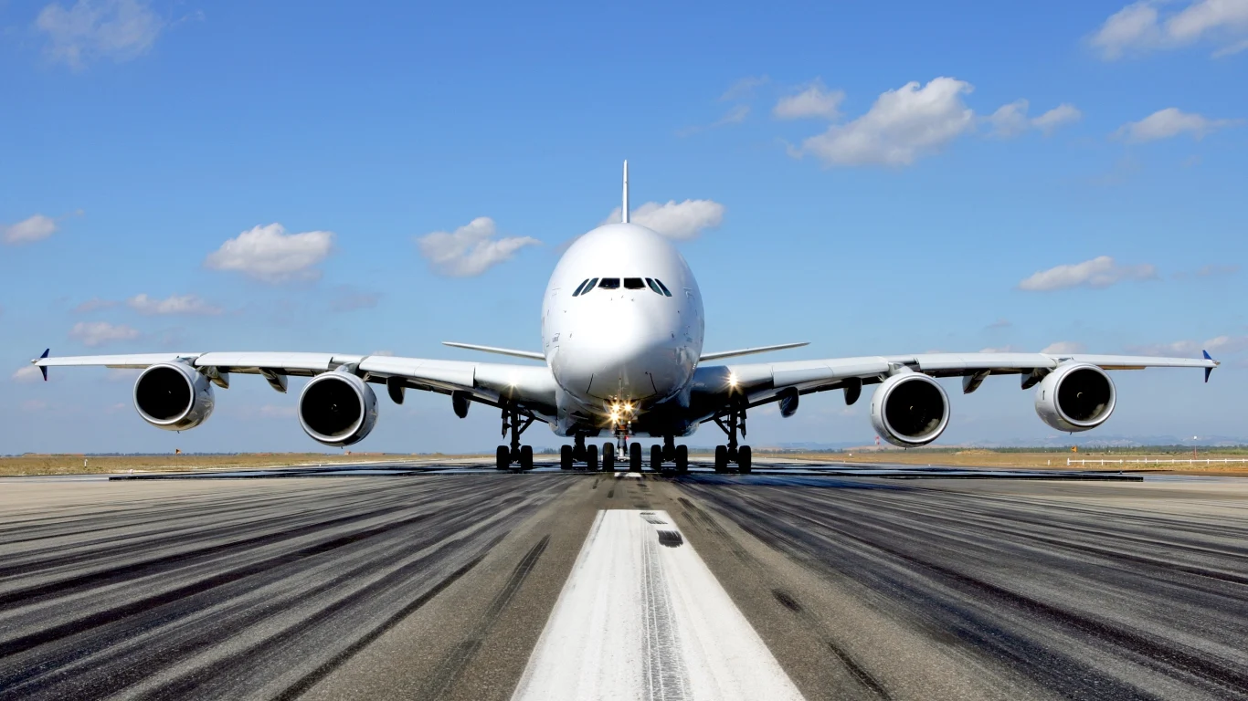 Rejected but Not Retreating: United's Future Lies in Fleet Innovation, Not M&A