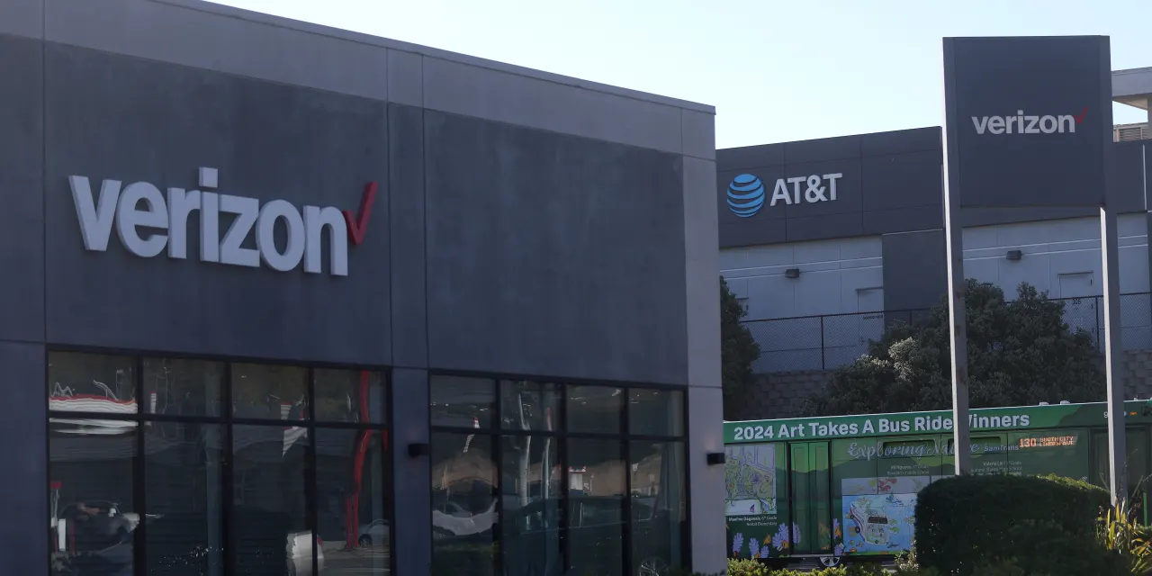 Verizon and AT&T Dominate Communications Services. Why That’s a Problem.