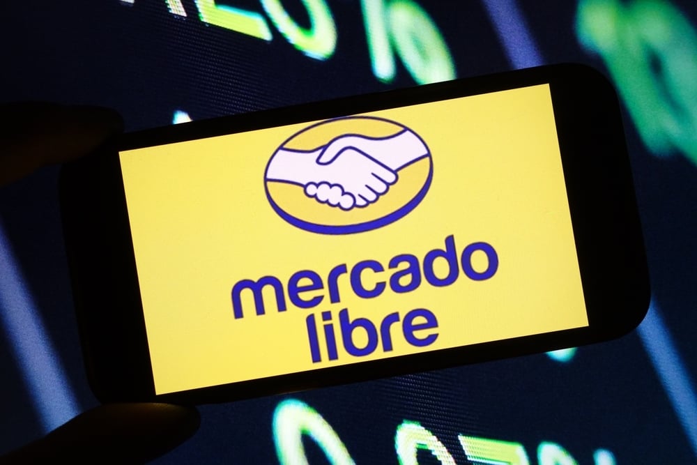 MercadoLibre's AI, Fintech And Commerce Boom Can't Offset Margin Concerns