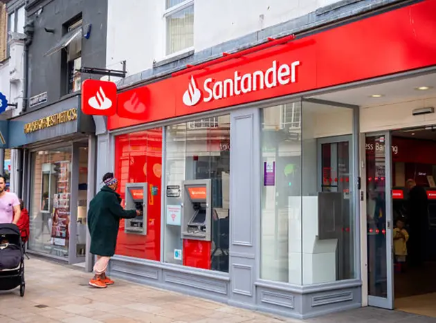 Banco Santander Q2 EPS beats as customers, volumes increase