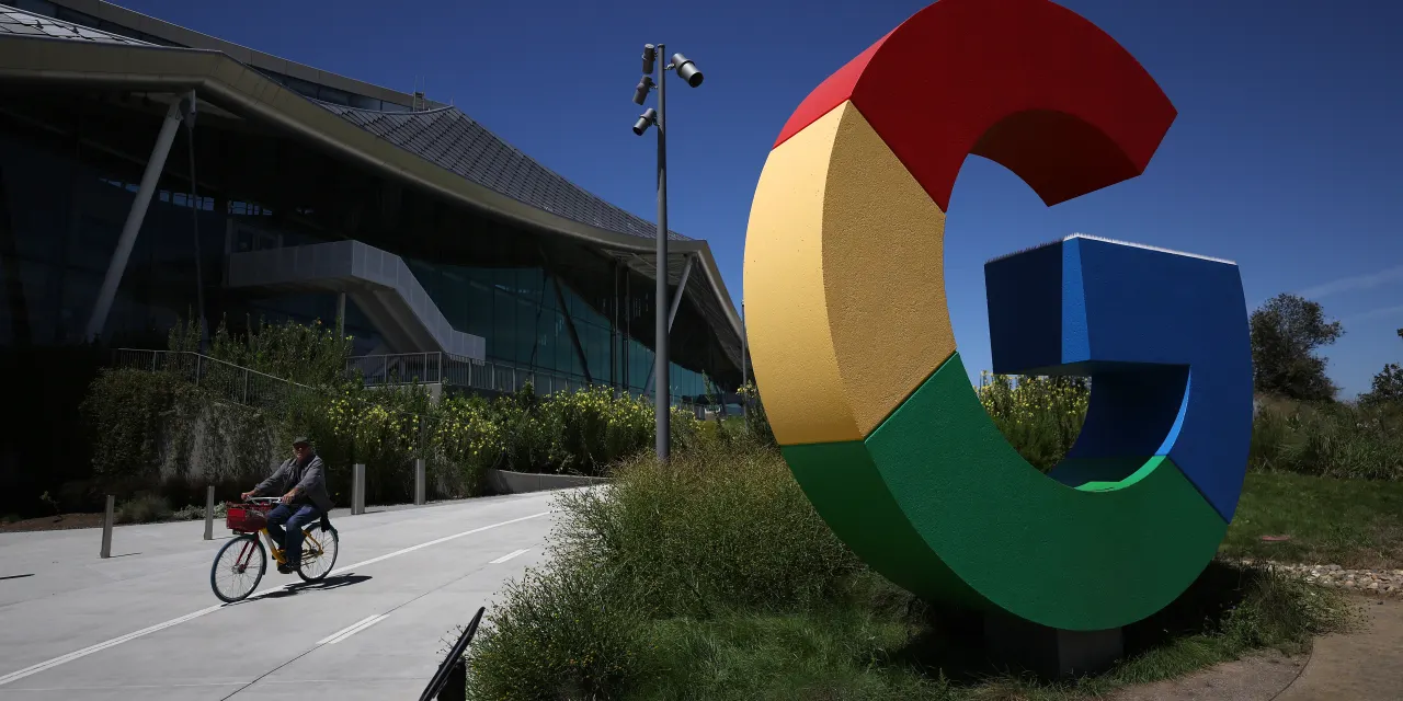 Stanley Druckenmiller Just Exited Alphabet. TCI Fund Management Is Buying.