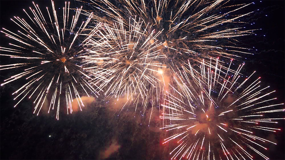 Dow Jones Futures: Market Tests Key Levels To End 2025; Tesla, Palantir, Nvidia Chipmaker In Focus