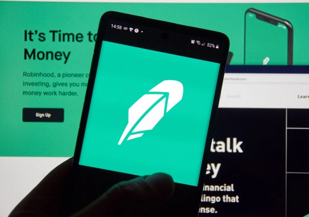 Robinhood CEO Told President They Can Make Trump Accounts 'Robust,' Now Company Could Win Deal