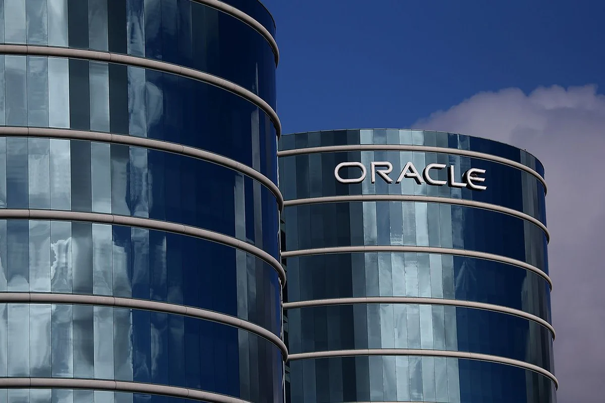 Stock Market Today, Oct. 28: Oracle Surges on Fiscal 2030 Revenue Guidance of $225 Billion