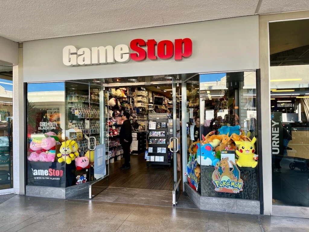 GameStop's $2 Billion Cost-Cut Bet Is Doing All The Heavy Lifting In Its eBay Pitch