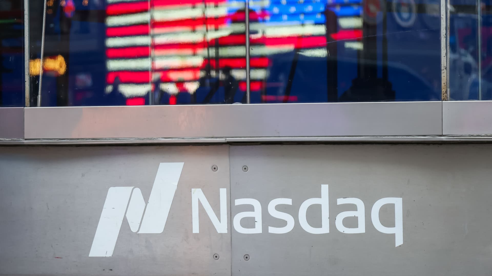 Nasdaq moves to make trading nearly 24 hours. Why some on Wall Street say that's a bad idea