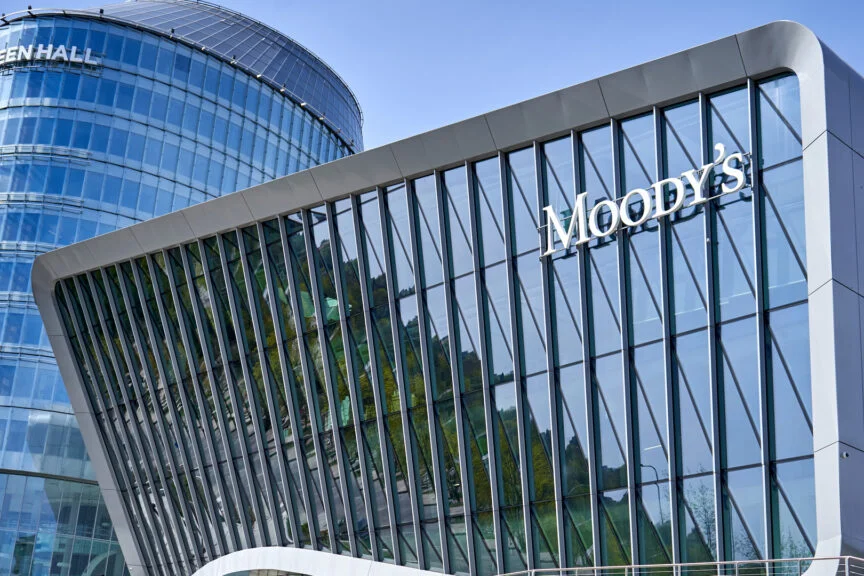 Moody's To Benefit From M&amp;A Activity Recovery, Margins Expansion, Analysts Say