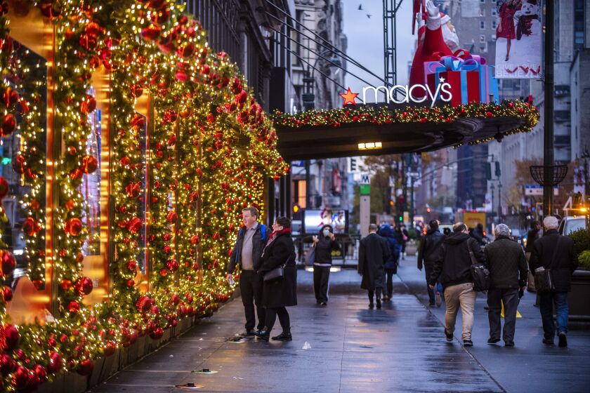 Black Friday deals, consumer pullback may mean a bumpy holiday shopping season for retailers