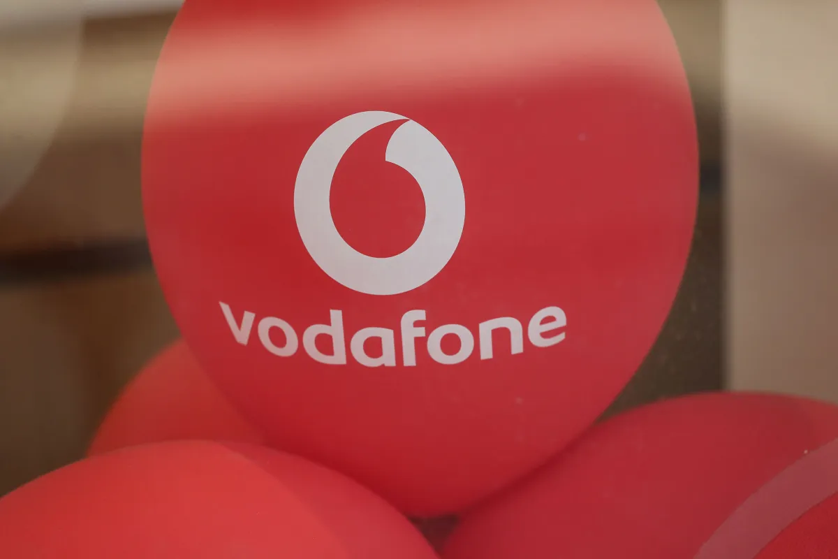 Vodafone confirms merger talks with Three UK in a “no cash” deal to scale up in 5G - TechCrunch
