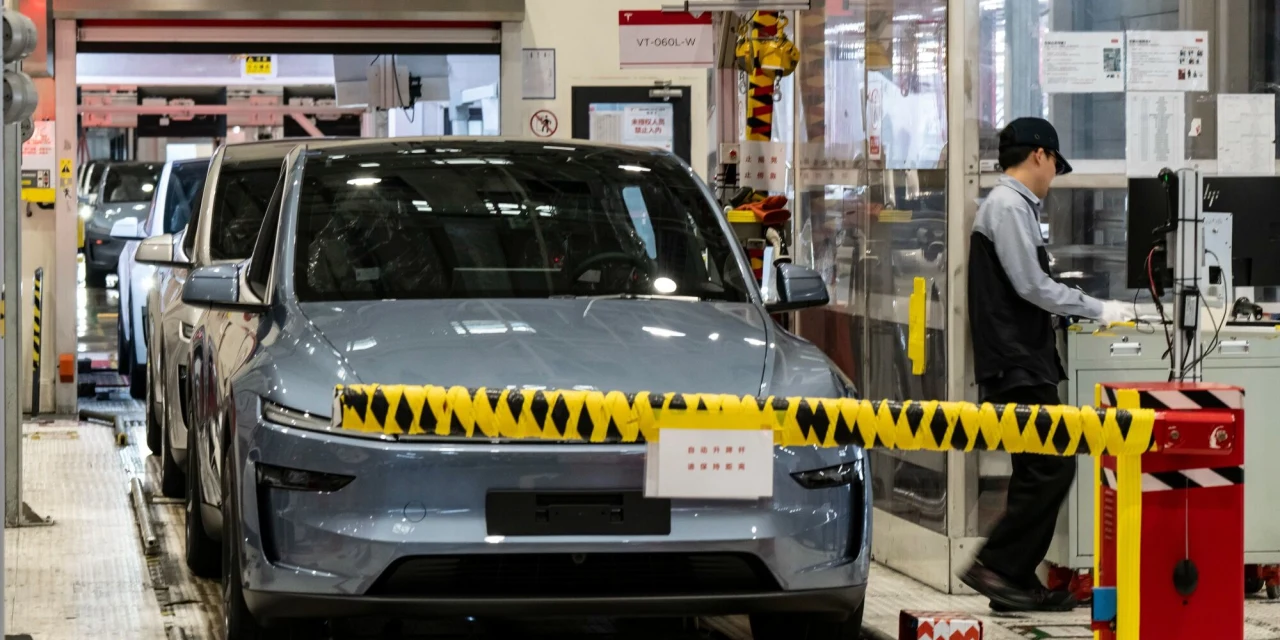 Tech Stocks Power S&P 500 and Nasdaq to Records