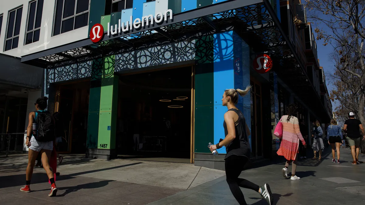 Lululemon plans to layoff hundreds of employees as it closes a distribution center