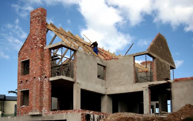 Is the Options Market Predicting a Spike in Simpson Manufacturing Stock?