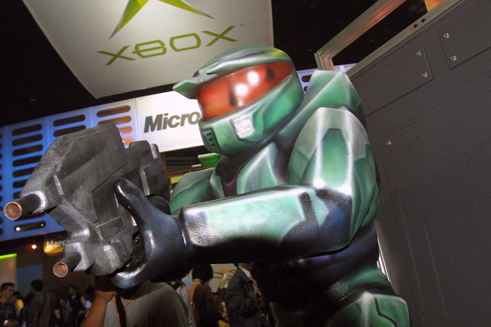Xbox CEO overhauls leadership team with Microsoft AI execs amid sales declines