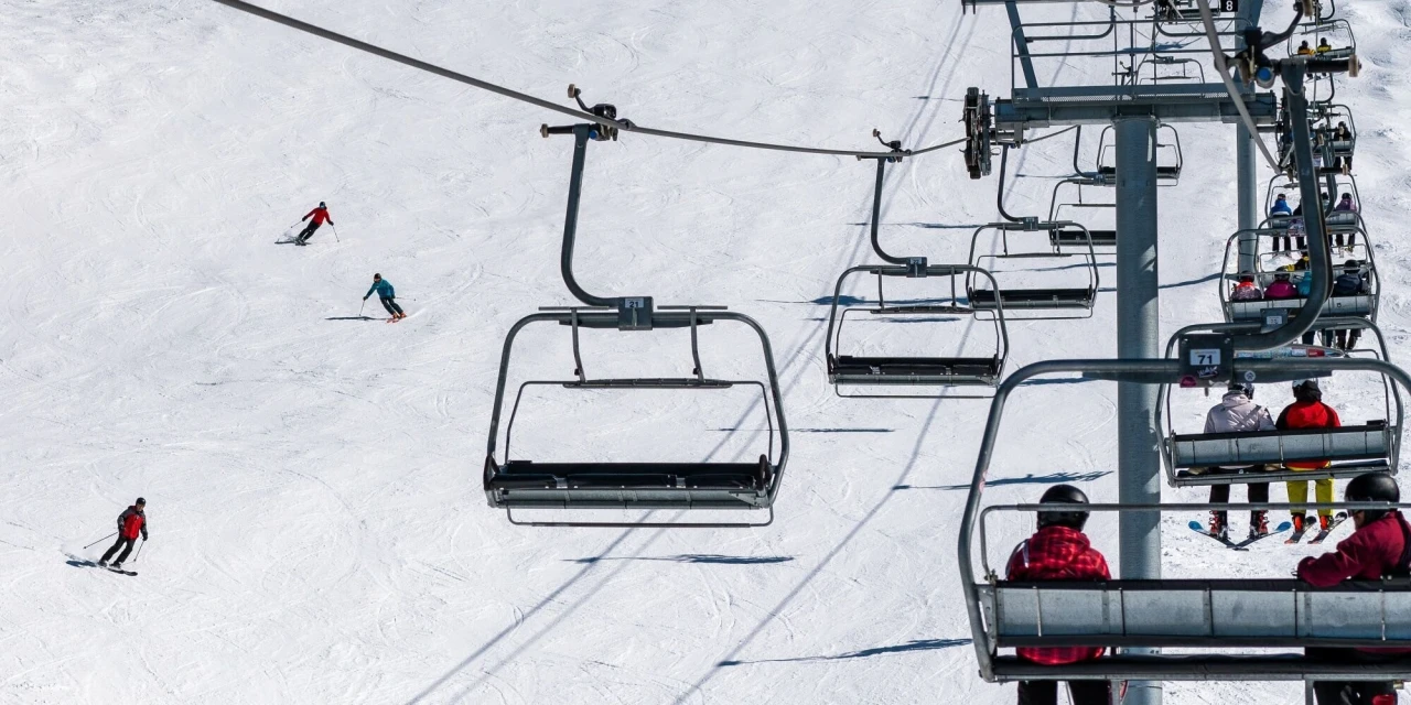 Vail Resorts North America Skier Visits, Revenue Squeezed by Rough Conditions