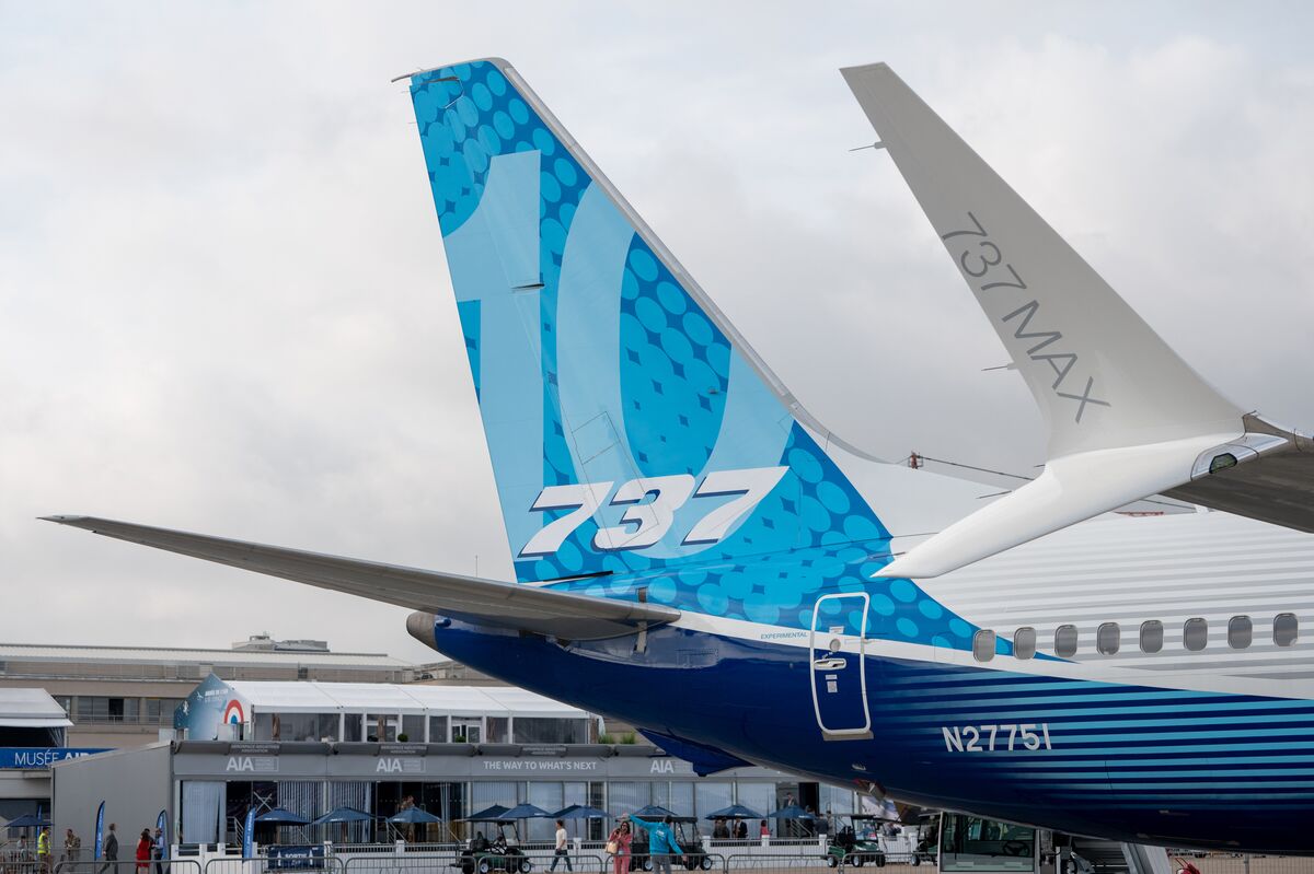 Boeing Said to Prepare for 737 Rate Hike as Soon as October