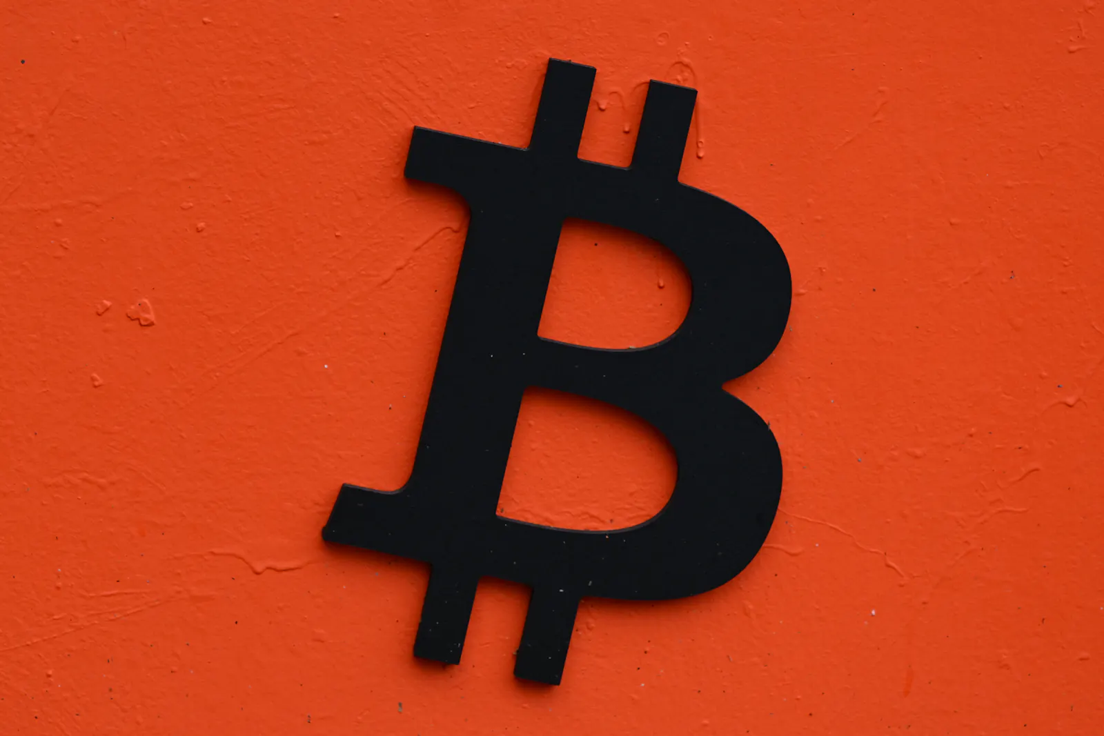 Bitcoin rebounds but FOMC will set tone for Santa rally