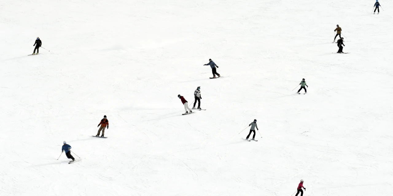 Vail Cuts Ski Pass Price for Gen Z Skiers