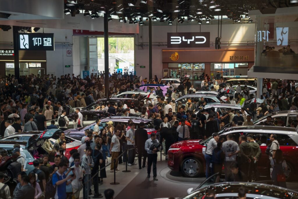 California Should Allow Sale of Chinese EVs Amid High Gas Prices, Says Ripple Co-Founder