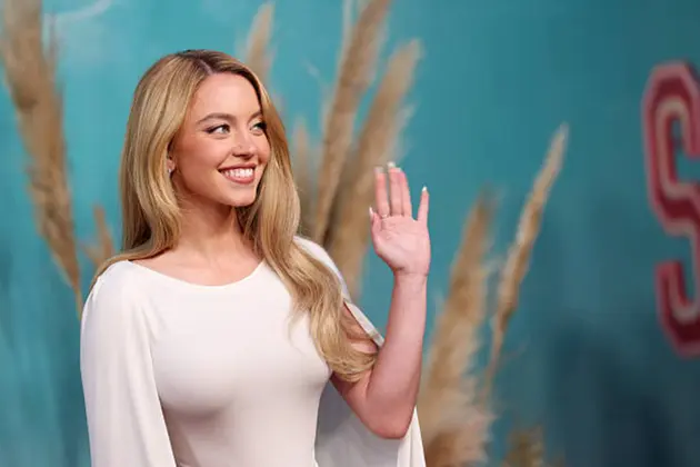 American Eagle bets again on Sydney Sweeney to sell shorts