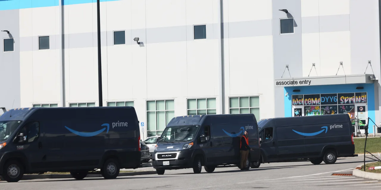 Amazon’s secret weapon against Walmart could be a massive blitz in same-day delivery