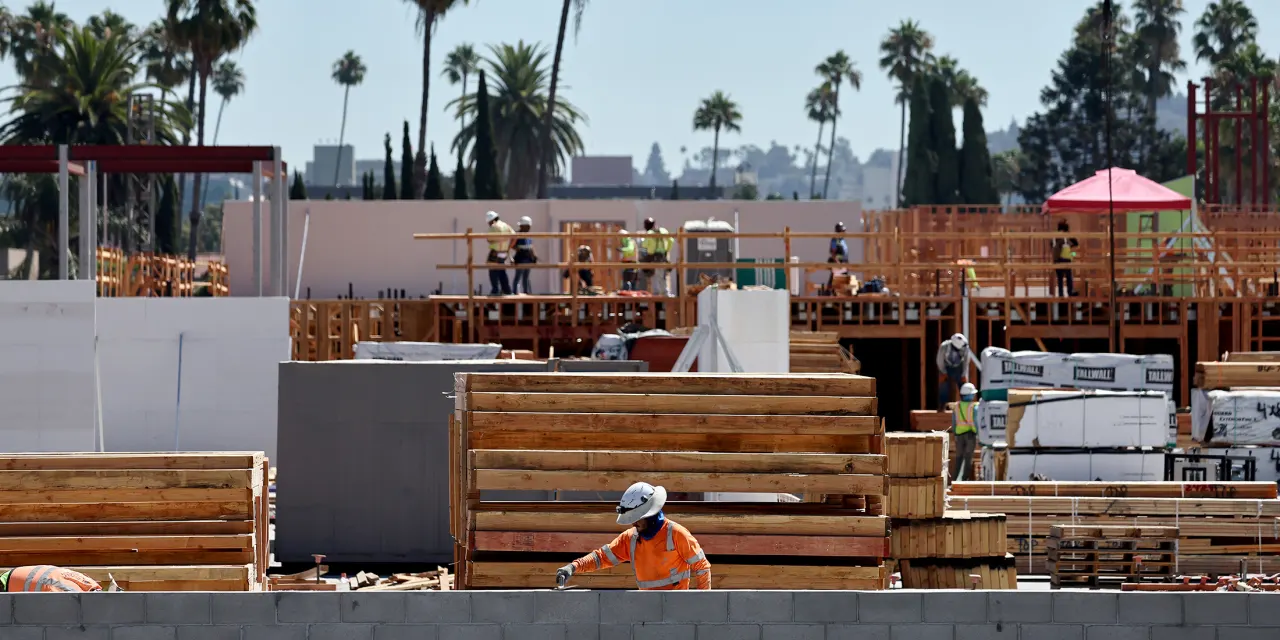 Trump-Backed Housing Bill Set to Pass Senate. What It Means for Blackstone, Home Building.