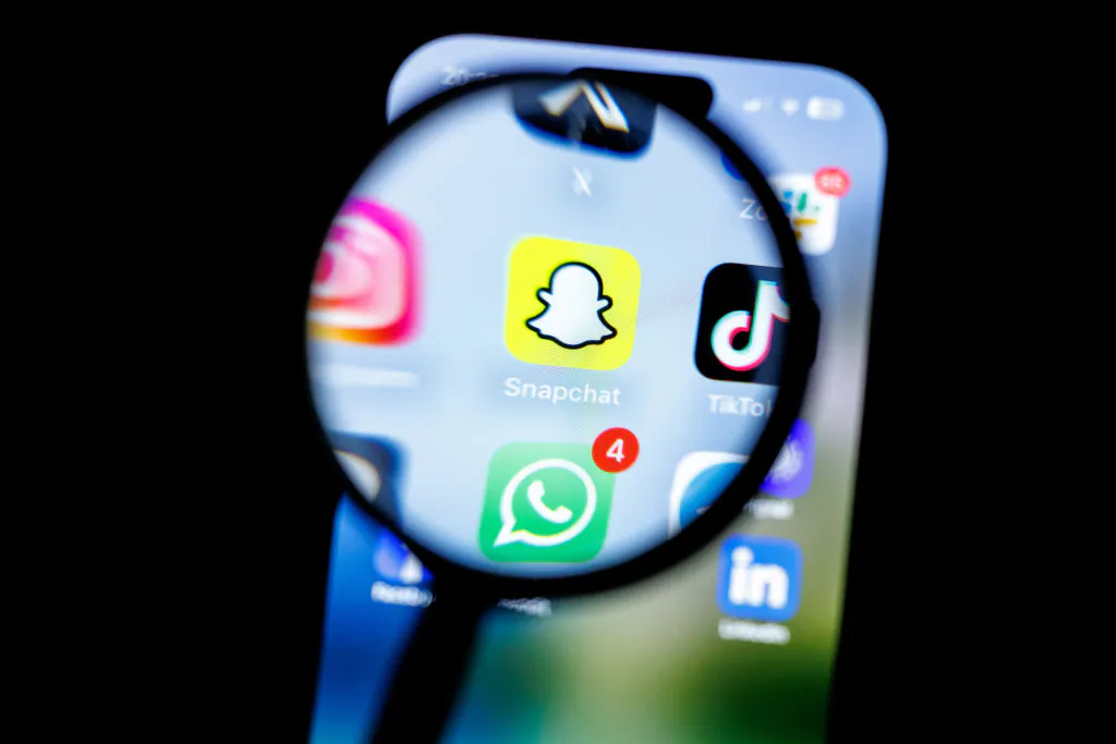 Snap rises on surprise profit beat, despite falling global daily active users