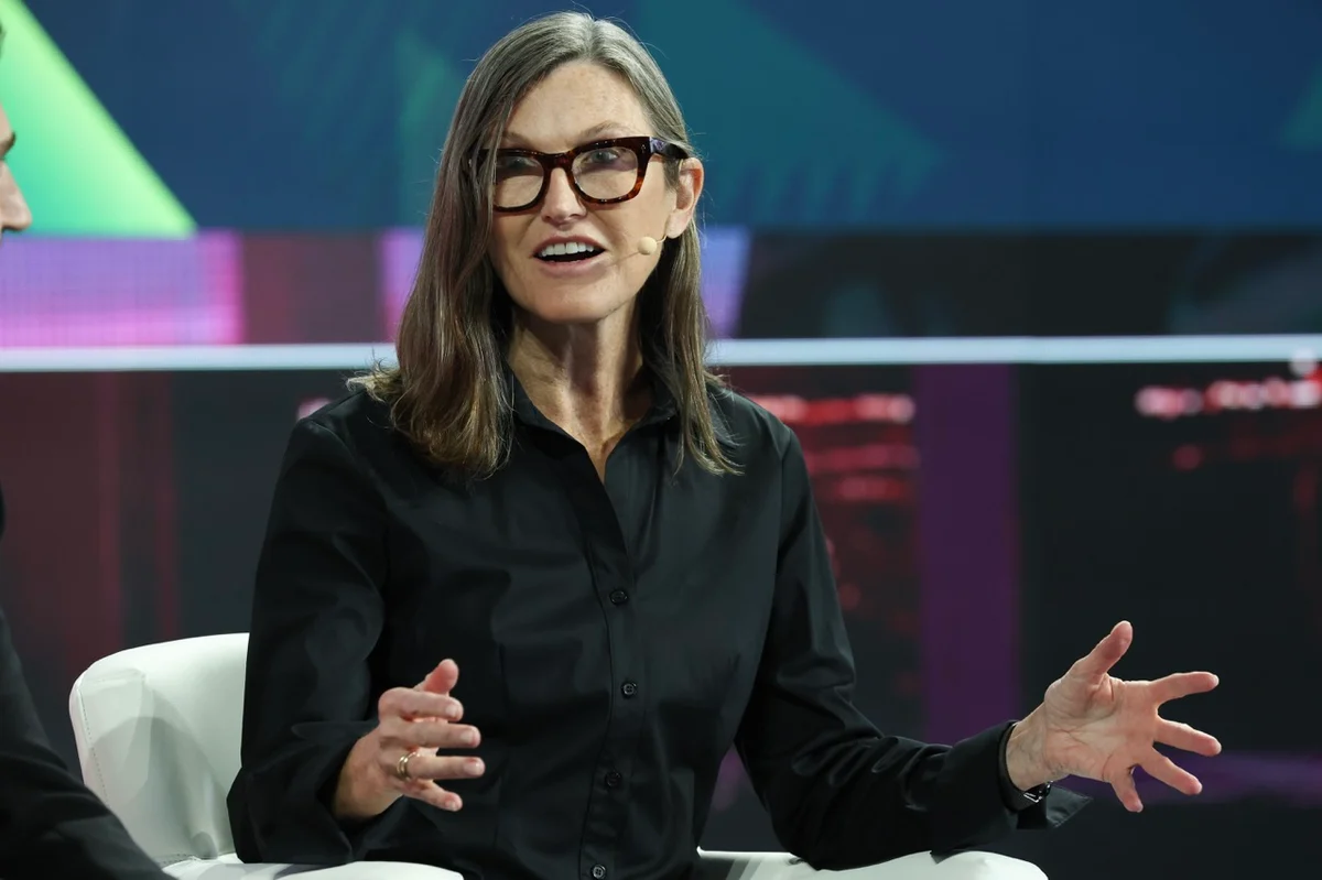 Cathie Wood Continues to Buy the Dip on Crypto. Here Are 3 Crypto Investments That Need to Be on Your Radar.