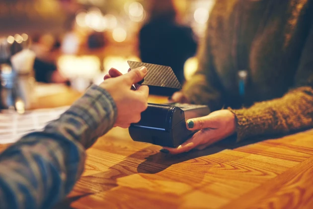 Visa, Mastercard end in the red after six-session rally