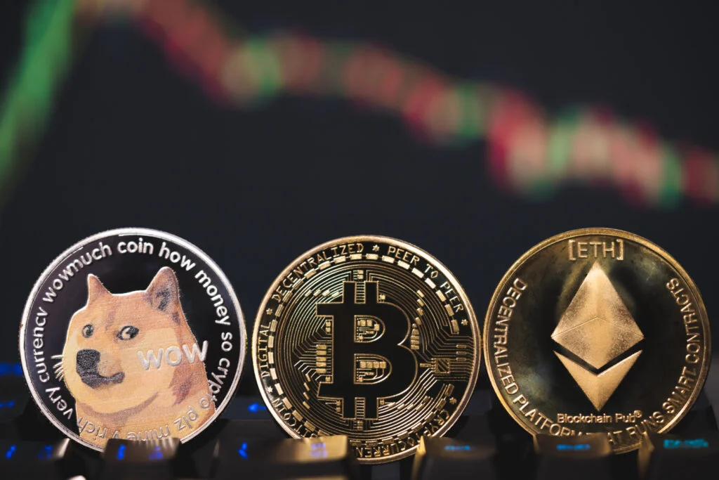 Bitcoin, Ethereum Take A Breather While Dogecoin Spike Pushes Crypto Market Cap Above $2.6 Trillion — Analyst Sees BTC Hitting $80K Before Next Halving